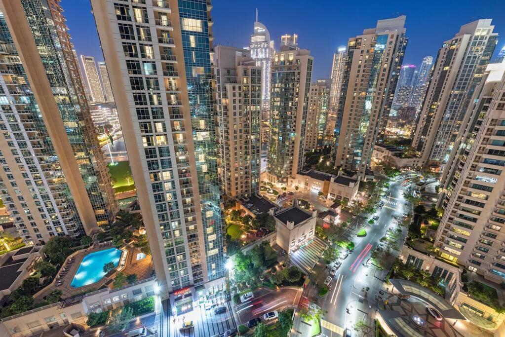 First Class 2br In The Heart Of Downtown دبي